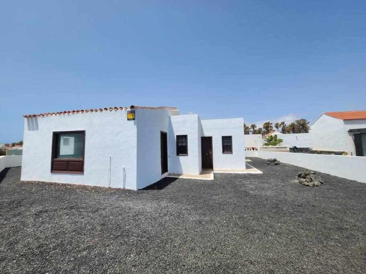 Villa Salada On The Ocean Shore Caleta De Fuste Exterior photo