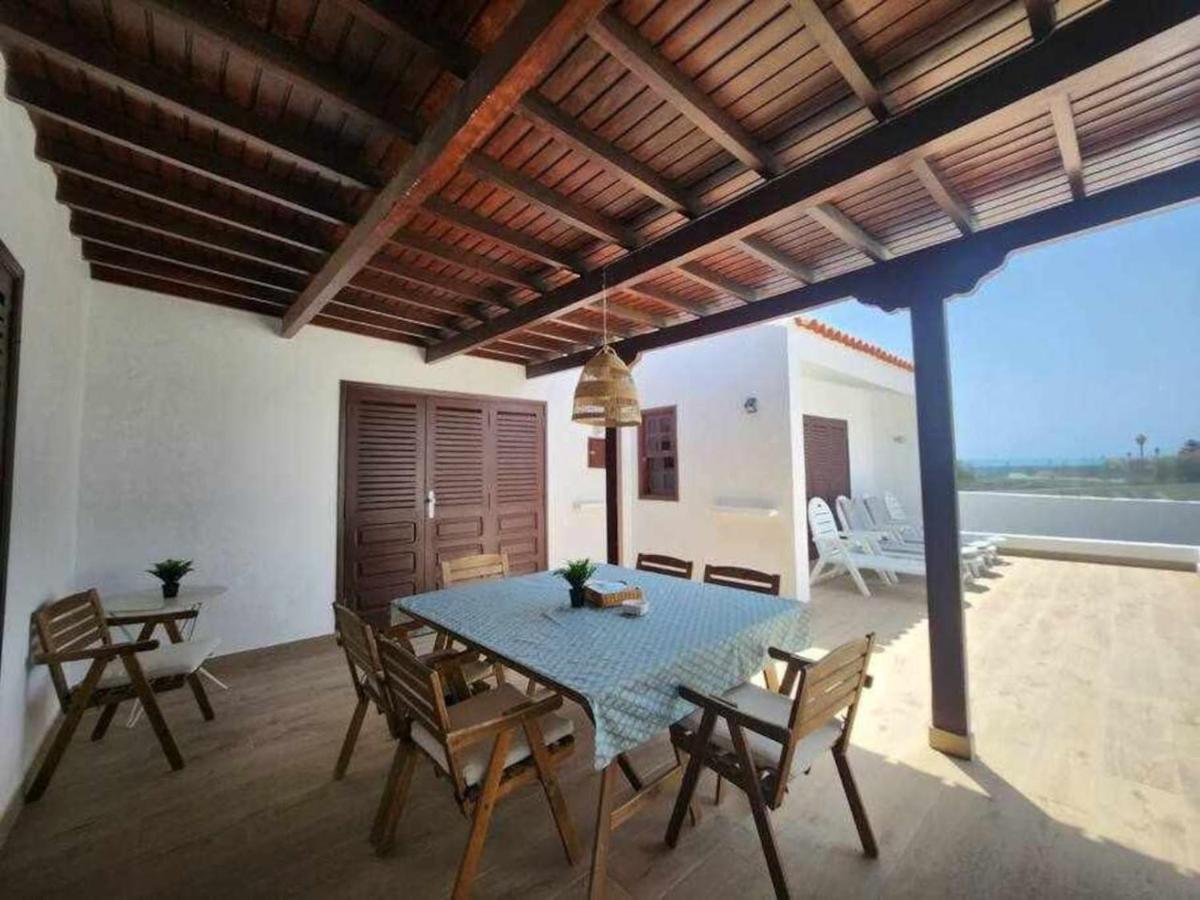 Villa Salada On The Ocean Shore Caleta De Fuste Exterior photo