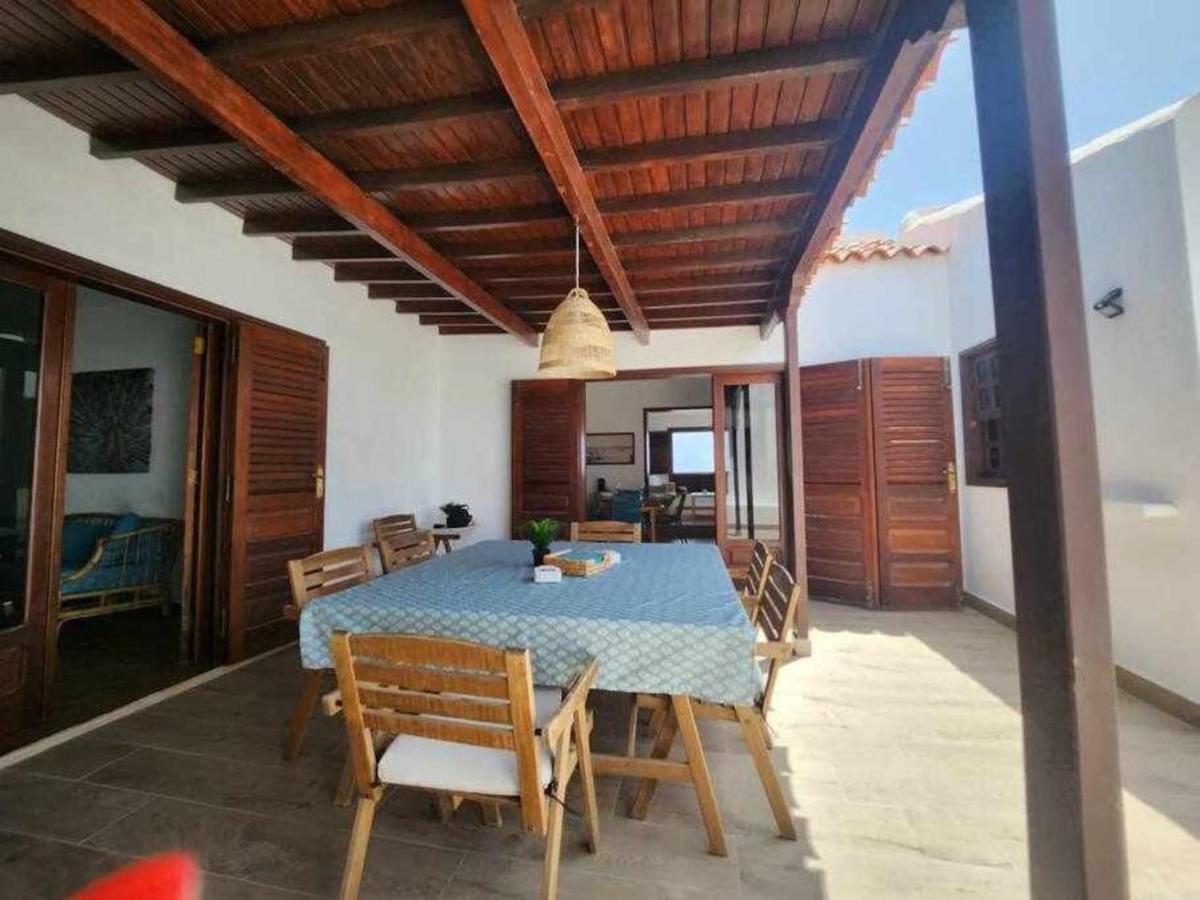 Villa Salada On The Ocean Shore Caleta De Fuste Exterior photo